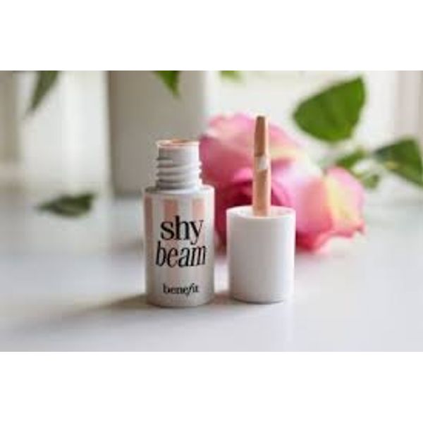 Benefit Shy Beam Mini nude pink highlighter