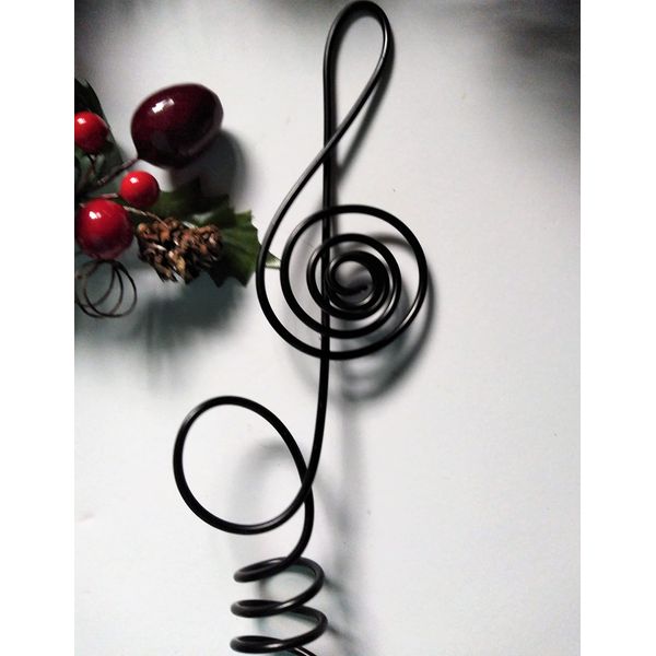 Small Treble Clef Wire Tree Topper For Mini Music Themed Christmas Tree