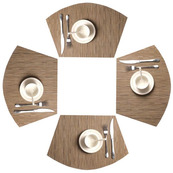 SHACOS Round Table Placemats Set of 4 Wedge Placemats Heat Resistant Round Table Mats Wipe Clean (4, Tan)