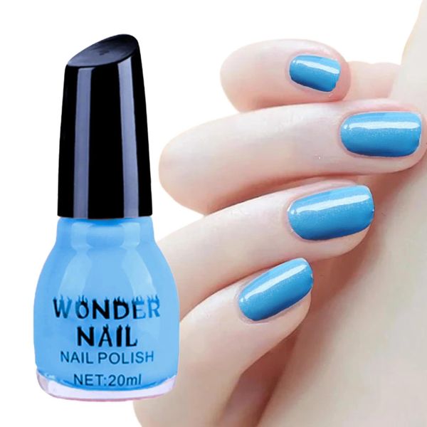 Nail Polish Quick Dry & Long Lasting Nail Varnish Neutral Nail Polish Non-Toxic Water Based Formula Natural Nail Polish for DIY Nail Art Gift, Light Blue, 20ml (1PCS)