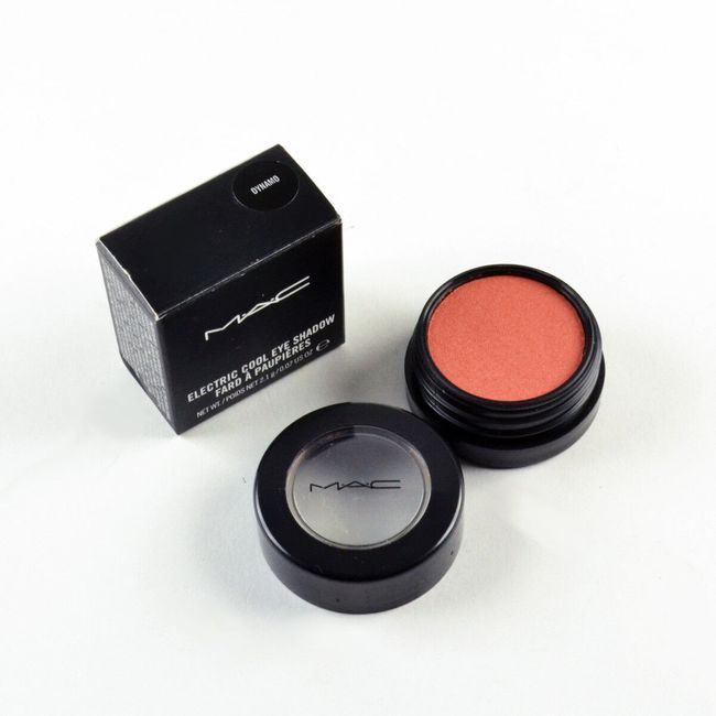 Mac Electric Cool Eye Shadow DYNAMO by M.A.C - Size 2.1 g / 0.07 Oz. New