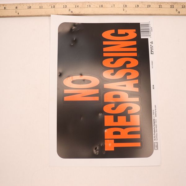 Hy-Ko No Trespassing Sign Plastic 8.5" x 12" 3014