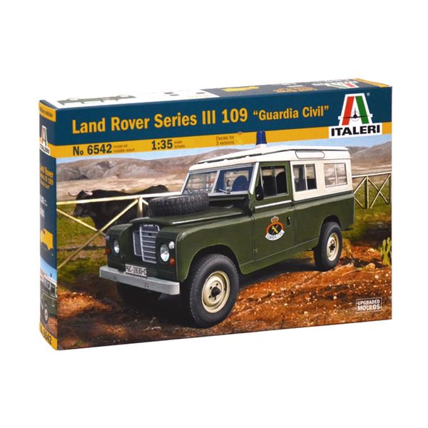 Italeri ITA6542 Land Rover Model kit, Not Inscribed