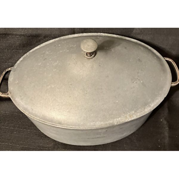 VTG Health National Aluminum Mfg. Co. Peoria,IL Dutch Oven Stock Pot Lid