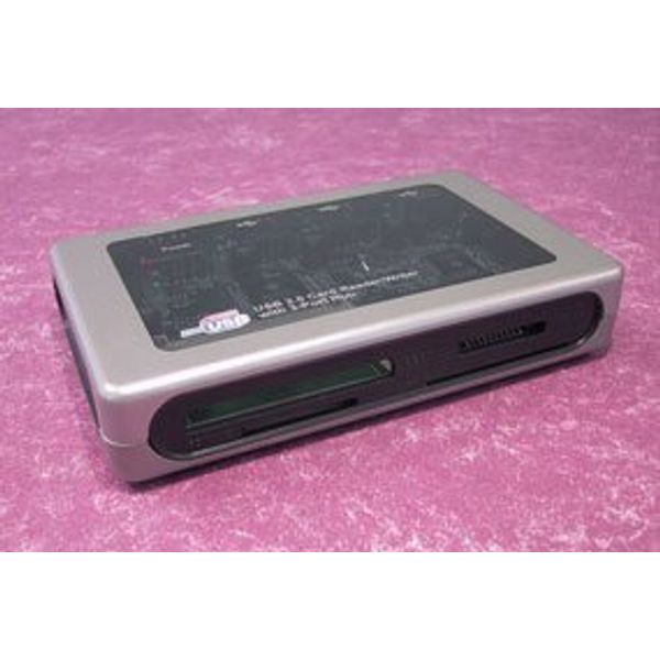 NEWLink: 7 in 1 Card Reader/Writer and 3 Port USB Hub