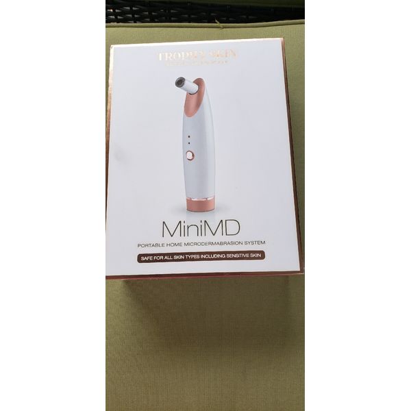 Trophy Skin MiniMD - Mini Handheld Microdermabrasion System Skin Care Tool