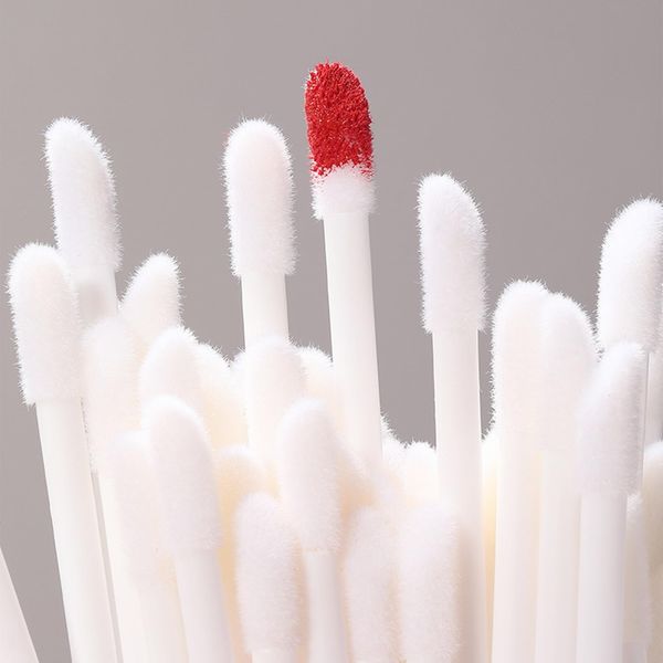 Lip Brushes Lipstick Brushes Makeup Brushes 50pcs Disposable Portable Makeup Lip Gloss Makeup Brushes White Solid Rod