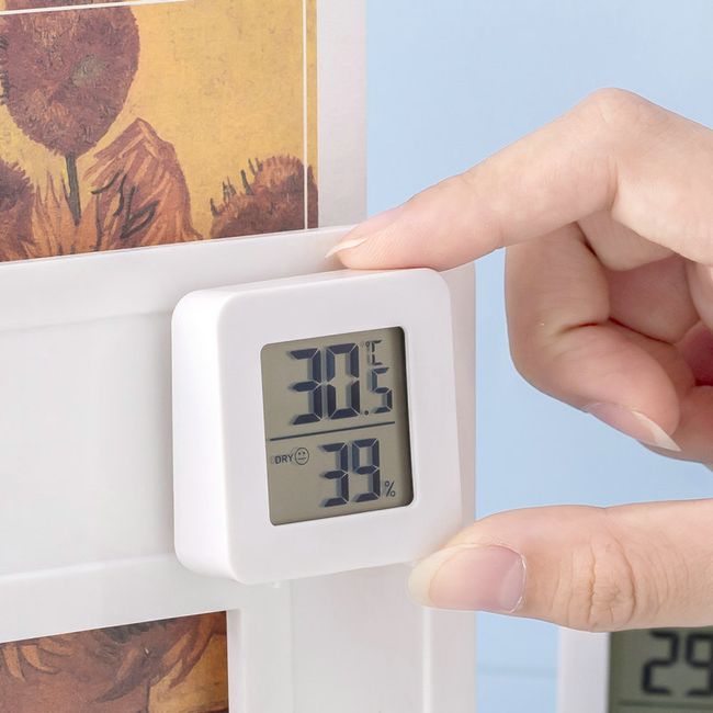 1pc Mini Electronic Palm-sized Thermometer & Hygrometer, Desktop