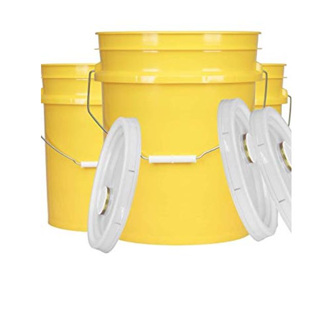 Plastic Storage Pails | Spout or Solid Lid