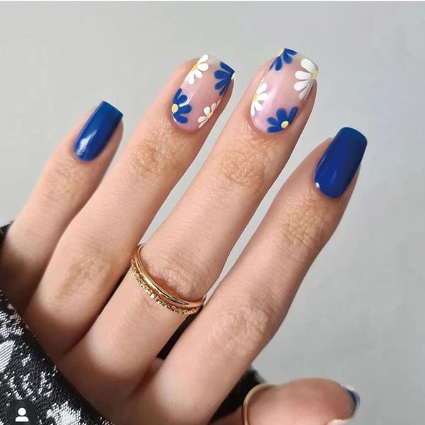 24 Pcs Press On Nails, Square Short Fake Nails, Blue Acrylic Full Cover False Nails for Women and Girls, Nail Glue Included