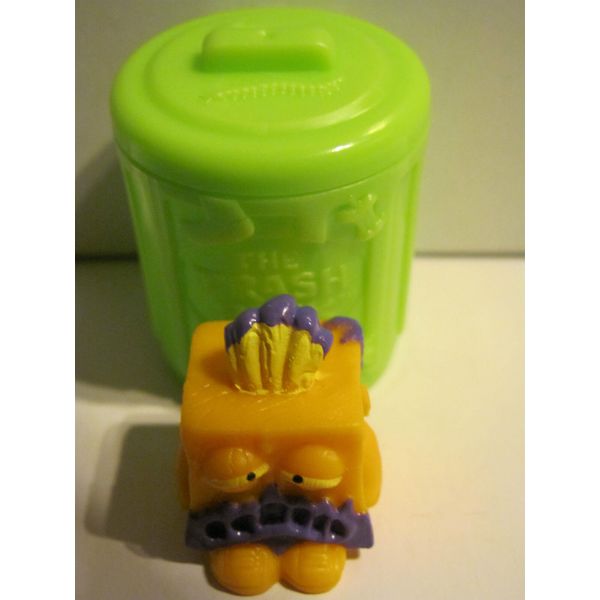 Trash Pack Series 1  #066 Snotten  & Trash Can   Rare    **New out of pack**