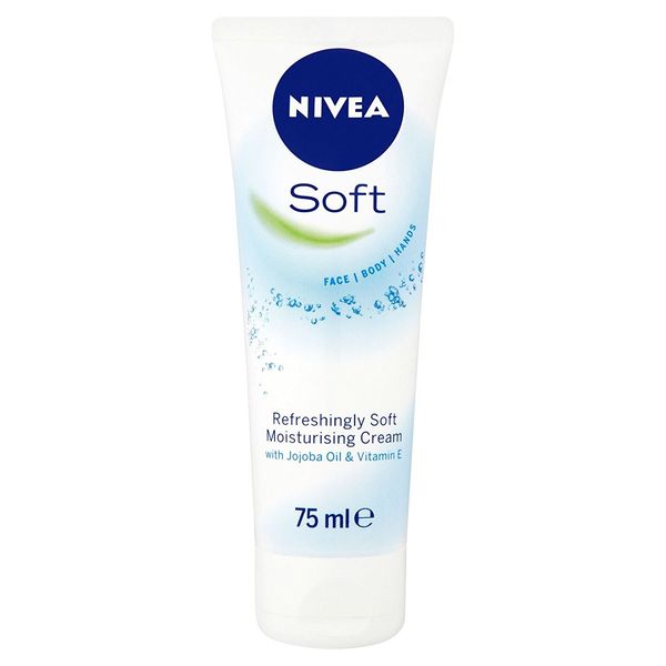 6 x NIVEA® Soft Refreshingly Soft Moisturising Cream 75ml