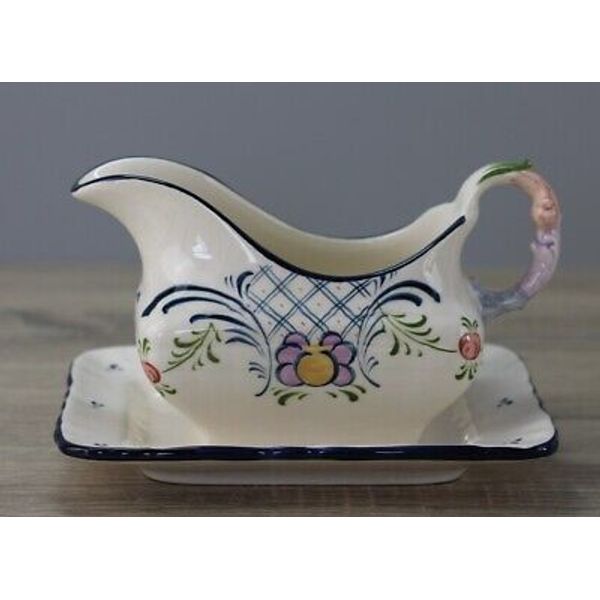 Zeller Ceramic Decor Favorite Saucer Sauce Poucher with Plate One Piece