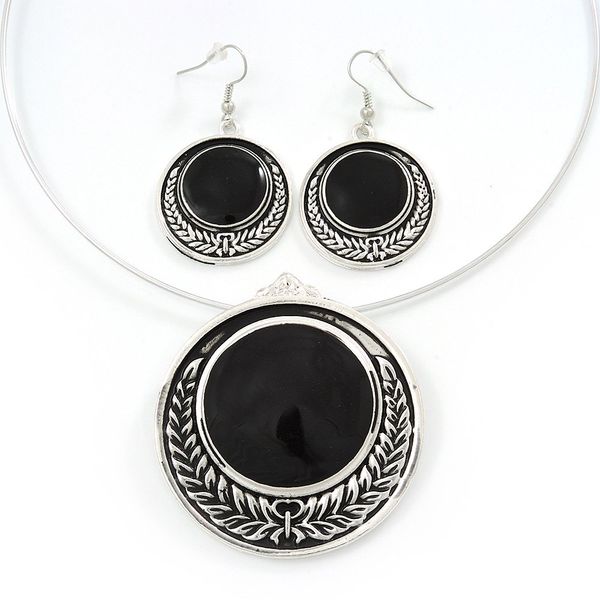 Avalaya Black Enamel Medallion Flex Wire Necklace & Earrings Set/Silver Tone/Adjustable