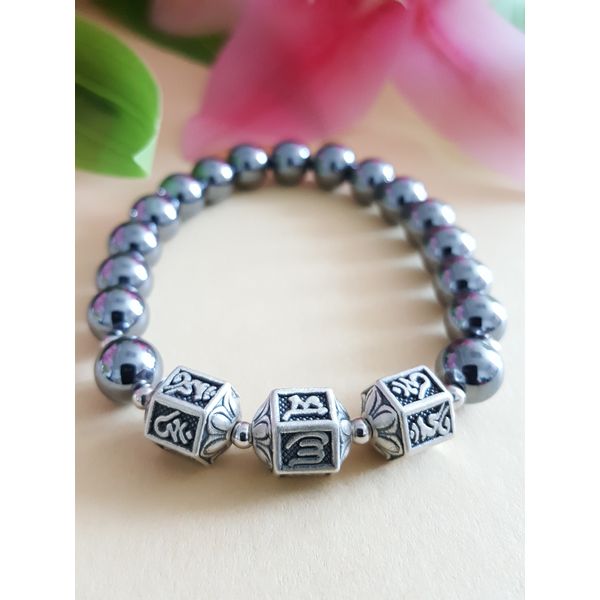 Rosary bracelet six-letter mantra Om Mani Padme Home hexagonal ball (silver 999 oil painting) terahertz (purity 999 A grade) Rosary bracelet health bracelet