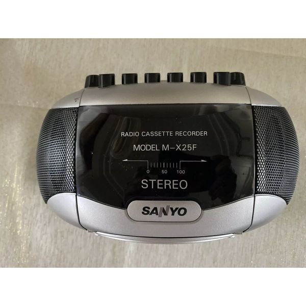 SANYO RADIO CASSETTE RECORDER M-X25F GR