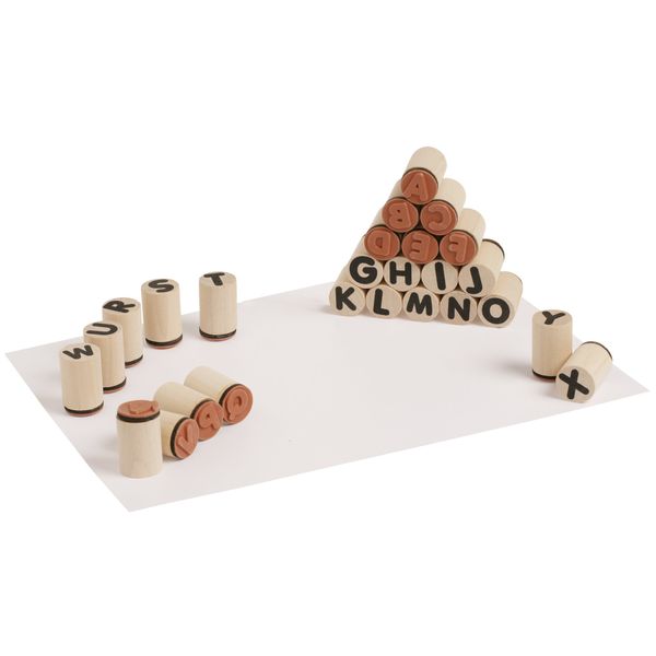 Sunny Sue 200/33 – Wooden Stamp Alphabet 26 Pieces)