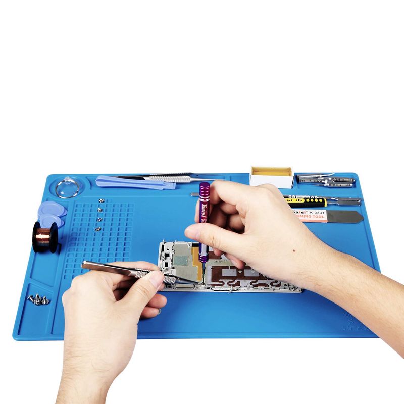 Silicone Soldering Mat – Heat-Resistant, Non-Slip, Portable Workstation For Electronics Repair