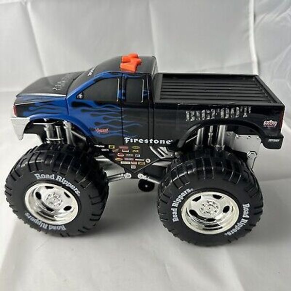 Bigfoot w/Lights Sounds & Music TOY STATE Road Rippers Wheelie Monster Truck