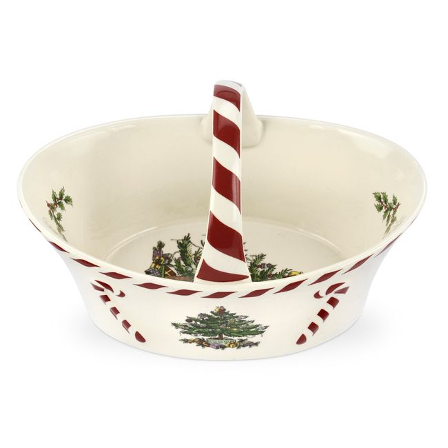 Spode Christmas Tree Peppermint Handle Basket | 6.5 Inch Bowl for Bread, Cookies and Breakfast Treat | Holiday Home Décor | Made of Earthenware | Dishwasher Safe