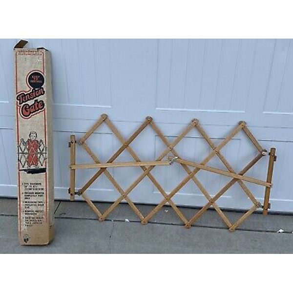 Vintage Tension Wooden Folding Adjustable Baby Pet Gate By Wonderland 42.5” NOS