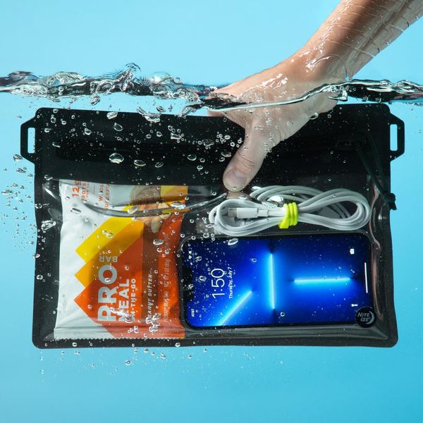 NITEIZE RUN OFF NI59 Series Pouch, Charcoal