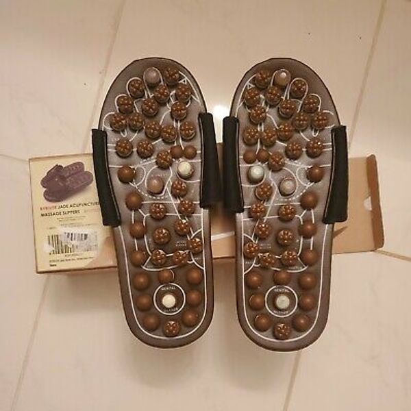 Byriver Unisex Jade BH-F003 Brown Acupuncture Points Massage Slippers Size S