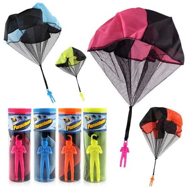 Parachute Men, Parachute Toy, No Tangle Throwing toy Parachute, flying Toys, Parachute Man, No Assemble or Batteries Required (4 Pack)