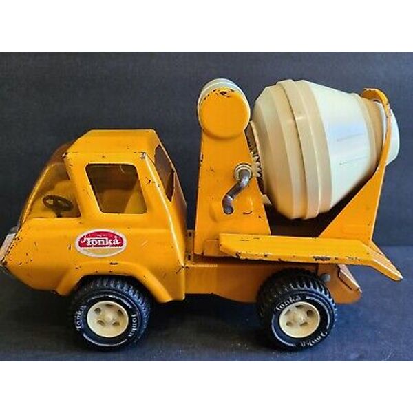 Tonka Vintage Construction Toy 1970s Cement Mixer Yellow Truck Tilt Dump Crank