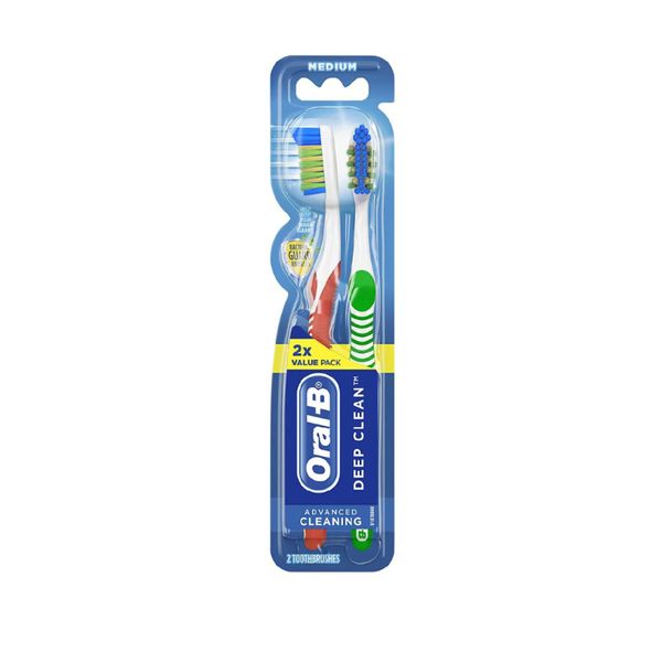 Oral-B Complete Deep Clean Toothbrushes, Medium, 2 Count