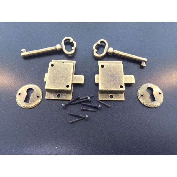 2 Curio Cabinet Front Door key and Lock Set in Antique Finish