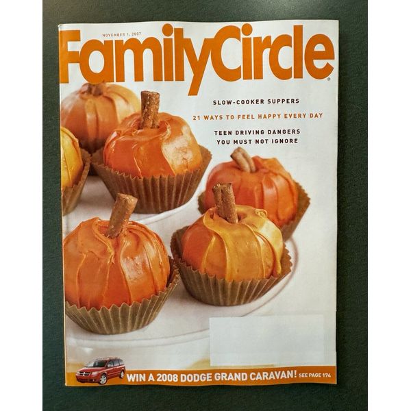 Family Circle Magazine November 1, 2007 Slow Cooker Recipes ~ Pumpkin Cupcakes