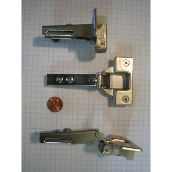 GRASS #1813-VS8 35mm CONCEALED HINGE, OVERLAY, FREE-SWINGING, 100 DEGREE