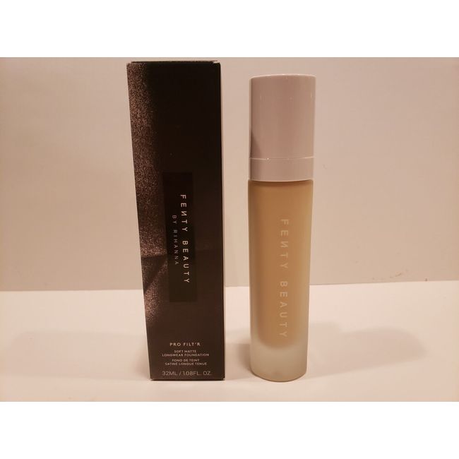 Fenty Beauty ~ Pro Filt'r Soft Matte Longwear Liquid Foundation ~ #130 ~ NIB