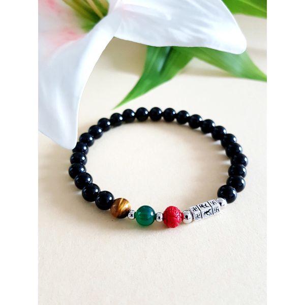 Prayer beads bracelet, wish-fulfilling Yeouiju &amp; Om Mani Padme Hum (Silver 925) with swastika engraved on it, and a simple prayer beads, short beads, good luck amulet, wealth amulet, wish bracelet with 3 colors of gemstones collaboration