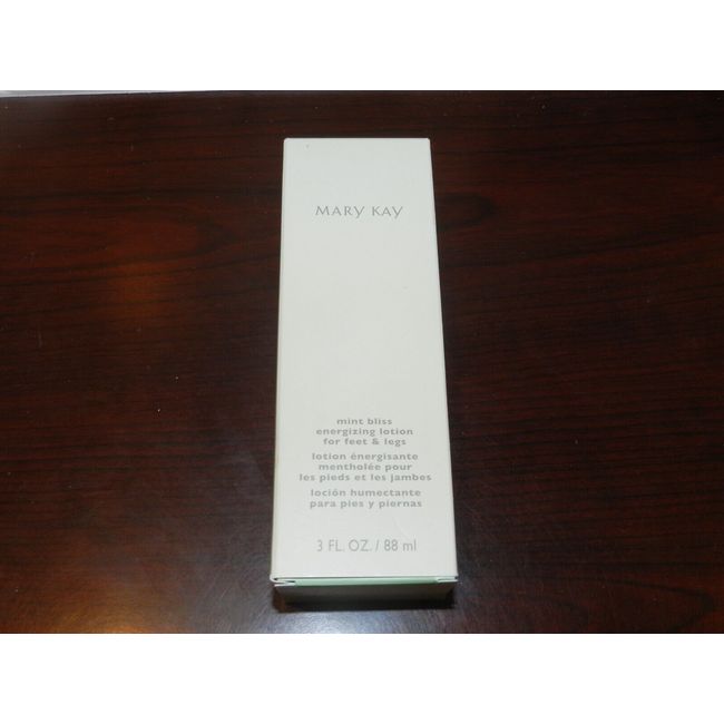 Mary Kay Mint Bliss Energizing Lotion for Feet and Legs 3 fl oz NEW NIB