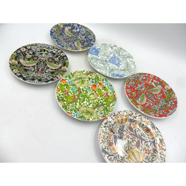 Set of 6 assorted William Morris design china coasters.