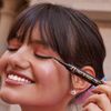 Essence Emily in Paris Eyeliner Cremoso