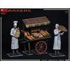 Mini Art MA38074 1/35 Bakery Set, 2 Figures, Plastic Model