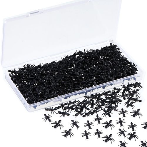 400 Pieces Fake Ants Prank Plastic Black Ant Realistic Ant Halloween Joke Toys for Halloween Party Decoration Supplies April Fool's Day Props