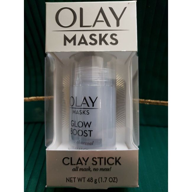 Olay Masks Glow Boost Whitw charcoal . Clay Stick - 1.7oz