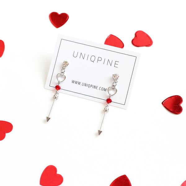 Pointed Heart Stud Red Crystal Simple Earrings