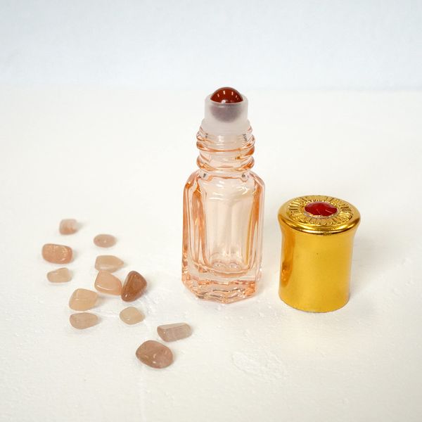 Natural Stone Mini Glass Roll-on Bottle, 0.1 fl oz (3 ml), Red, Red Jasper, Gemstone, Power Stone, Moon, Star, Moon, Gold Cap, Gemstone, Mobile Phone, Cosmetic, Aroma, Essential Oil, High Quality, Light Blocking, Stylish