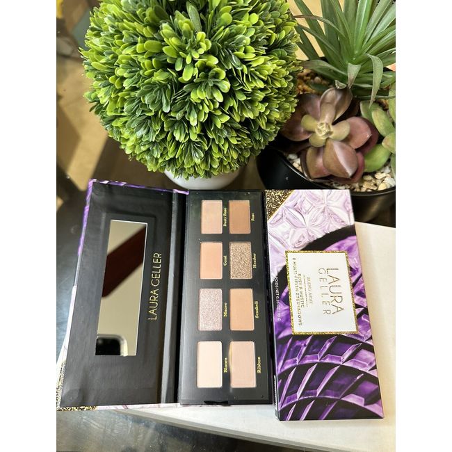 Laura Geller eyeshadow palette Rosy and Rustic new in box.