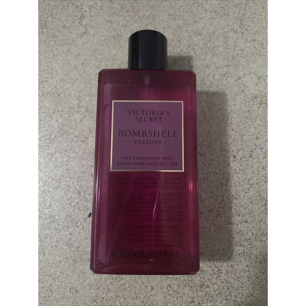 VICTORIA'S SECRET BOMBSHELL PASSION BODY MIST 8.4 FL OZ