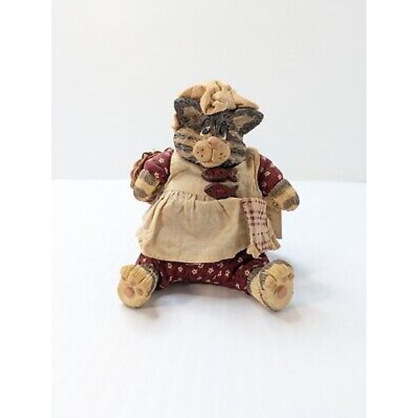 Russ The Country Folks Zelda Cat Shelf Sitter Plush Figurine with Tag Ships Free