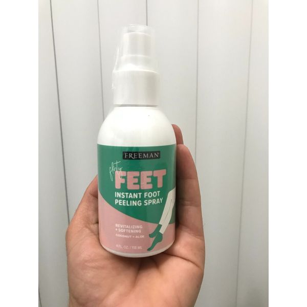 Freeman Flirty Feet Coconut & Aloe Instant Peeling Foot Spray, Softens Feet 4 oz