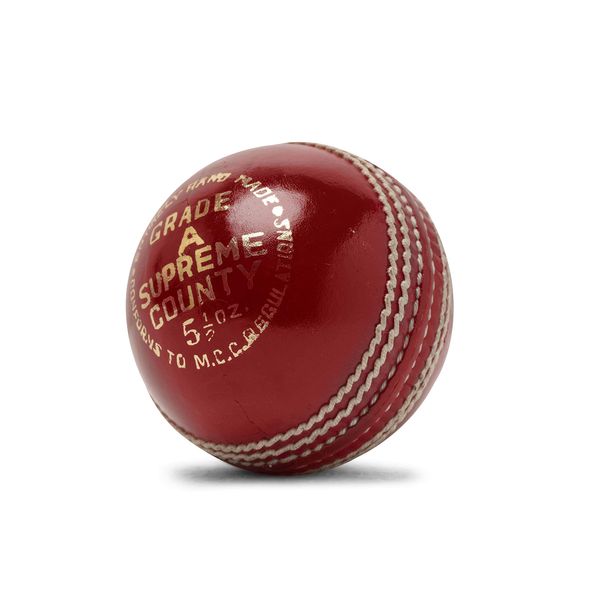 Zipper Leather Cricket Ball Senior Match Quality Hand Stitched Balls 5.50oz Weight (Supreme County (Red), Pack of 1)