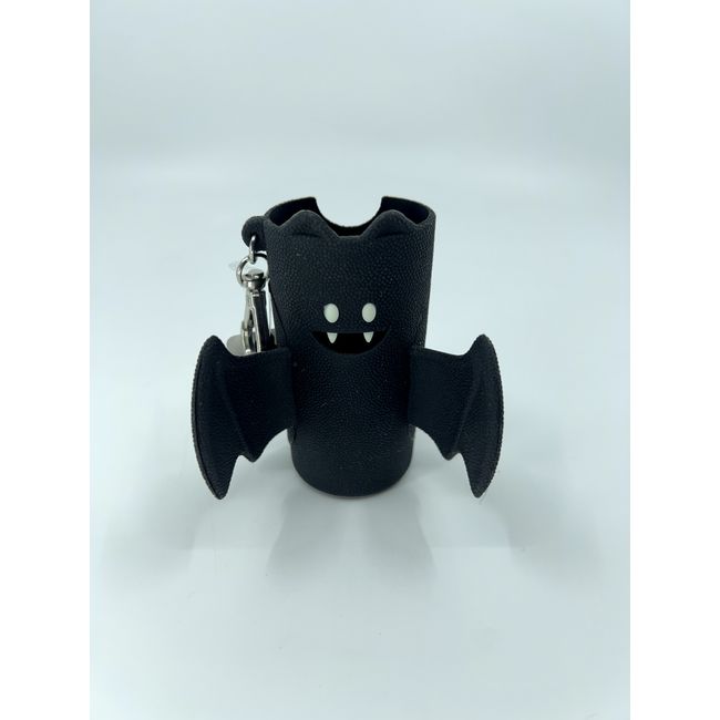 Bath and Body works BAT keychain pocket. bac spray holder new!