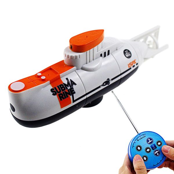 Tipmant RC Submarine Toy Remote Control Boat Underwater Diving Waterproof for Fish Water Tank Kids Birthday Gift (White)